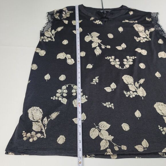 Lularoe‎ Tunic Top 3X Black Metallic Floral Lame' Semi Sheer Lightweight Resort - Picture 8 of 8
